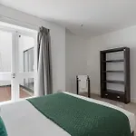 Heavenly Stays, Knightsbridge, Elegant 2-Bd Escape