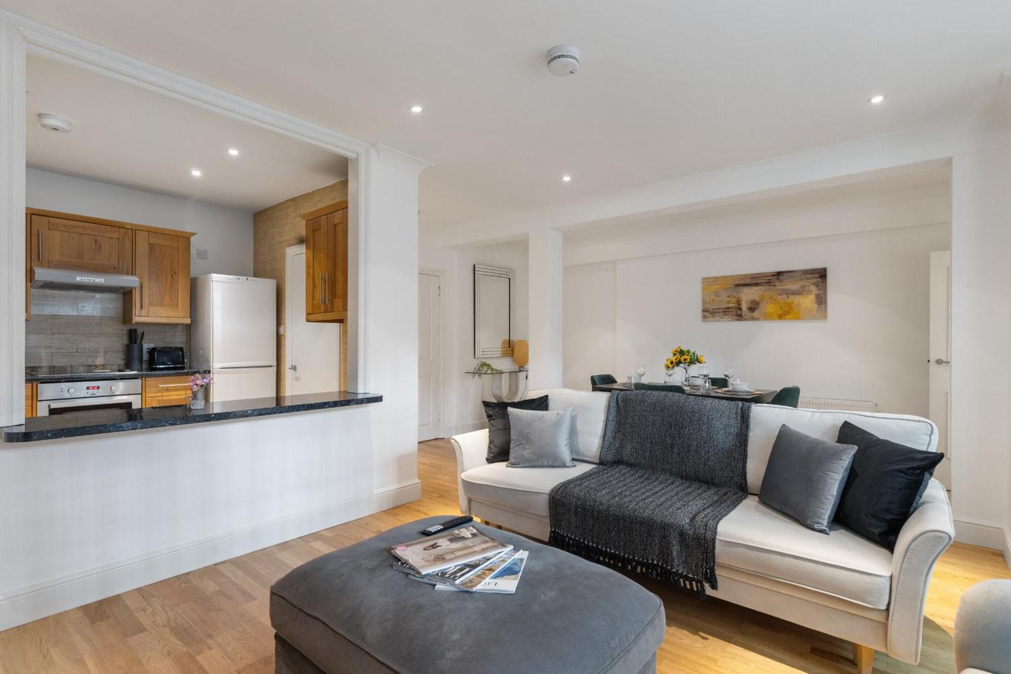 Heavenly Stays, Knightsbridge, Elegant 2-bd Escape * London